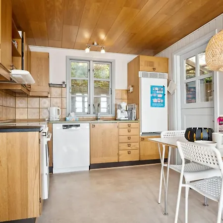 Ferienhaus Drifa - 20m From The Sea By Interhome Hejls