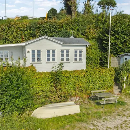 Ferienhaus Drifa - 20m From The Sea By Interhome