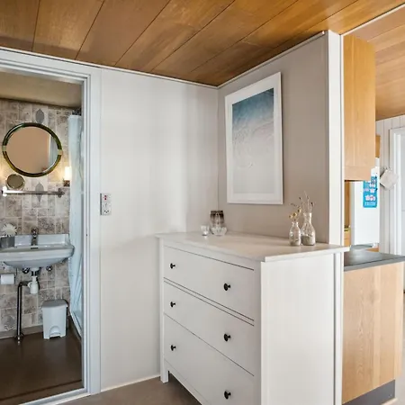 Drifa - 20m From The Sea By Interhome Ferienhaus *