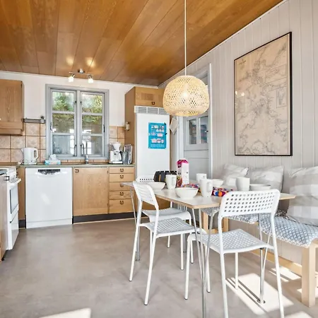 Drifa - 20m From The Sea By Interhome Feriehus *